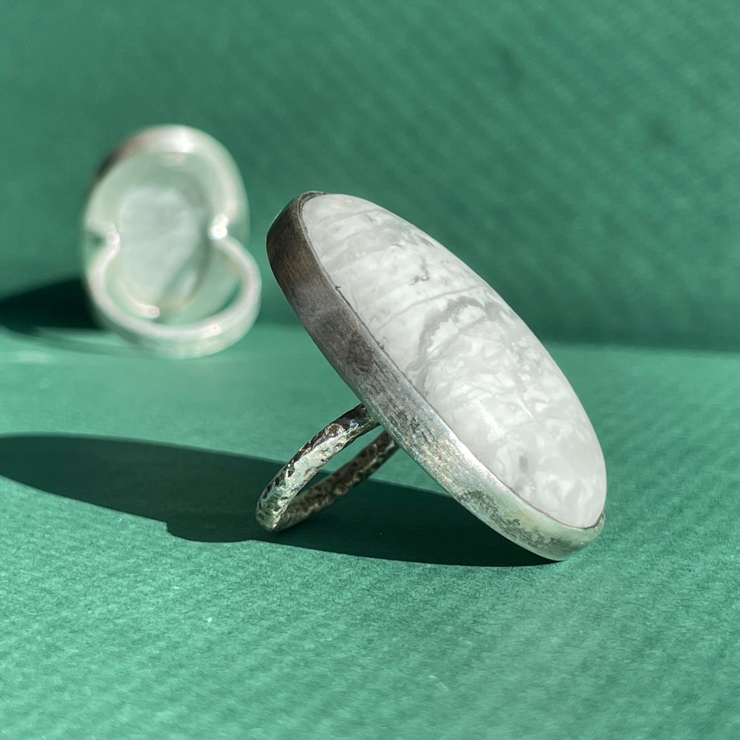 Howlite Oval XL
