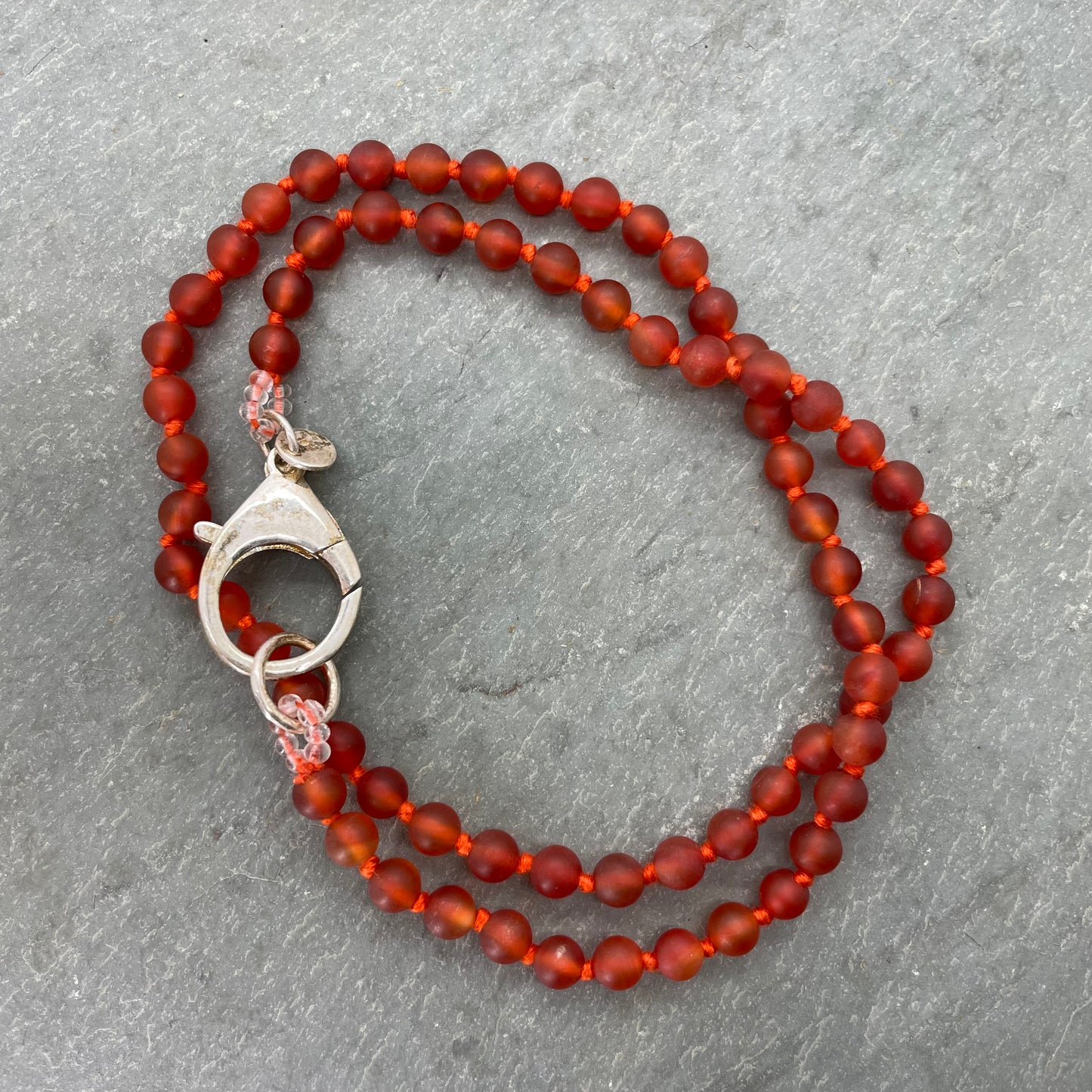Red Onyx Medium + Clasp