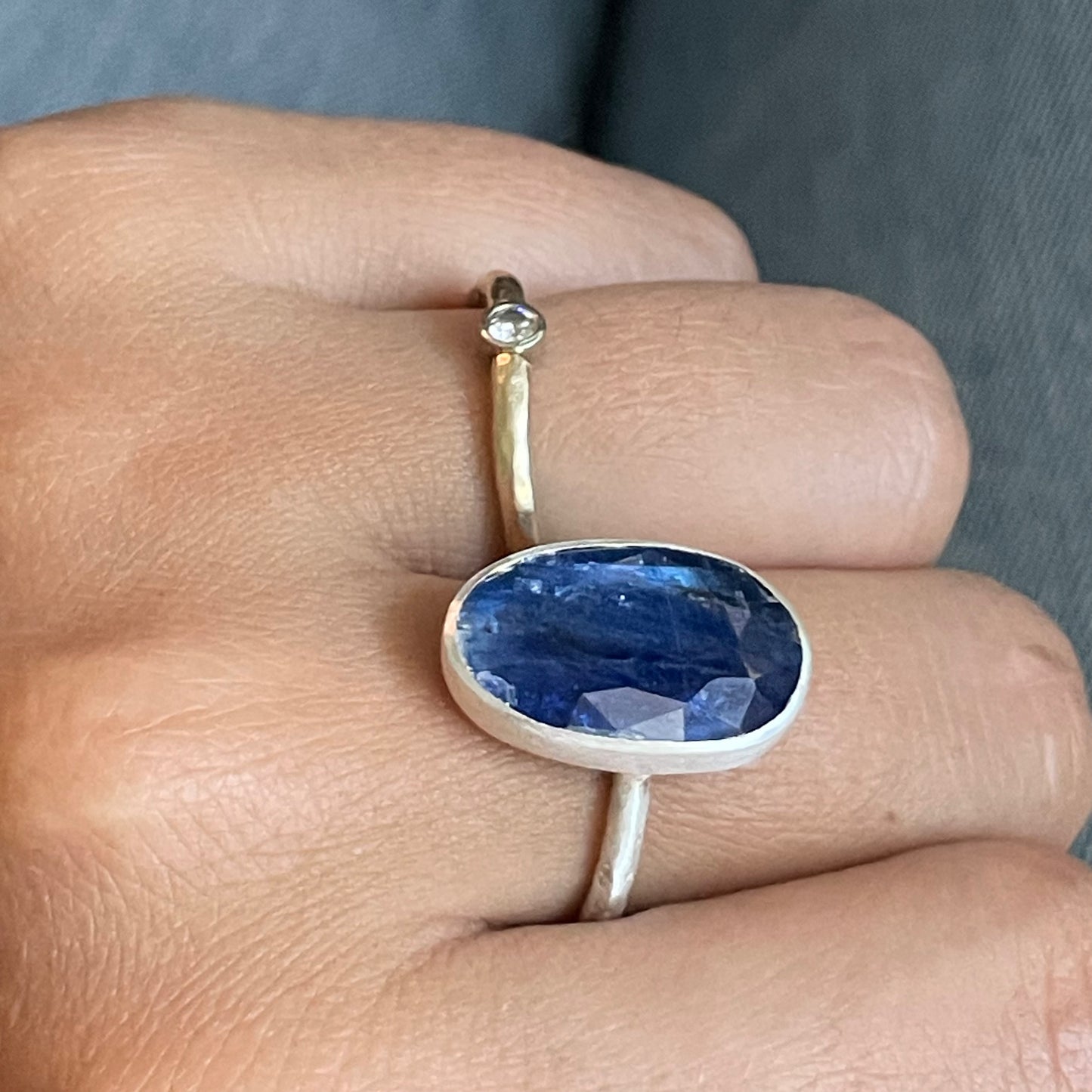 Kyanite Maxi Slice