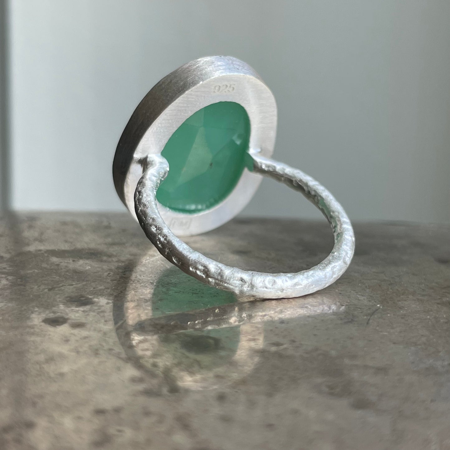 Chrysoprase Maxi Slice