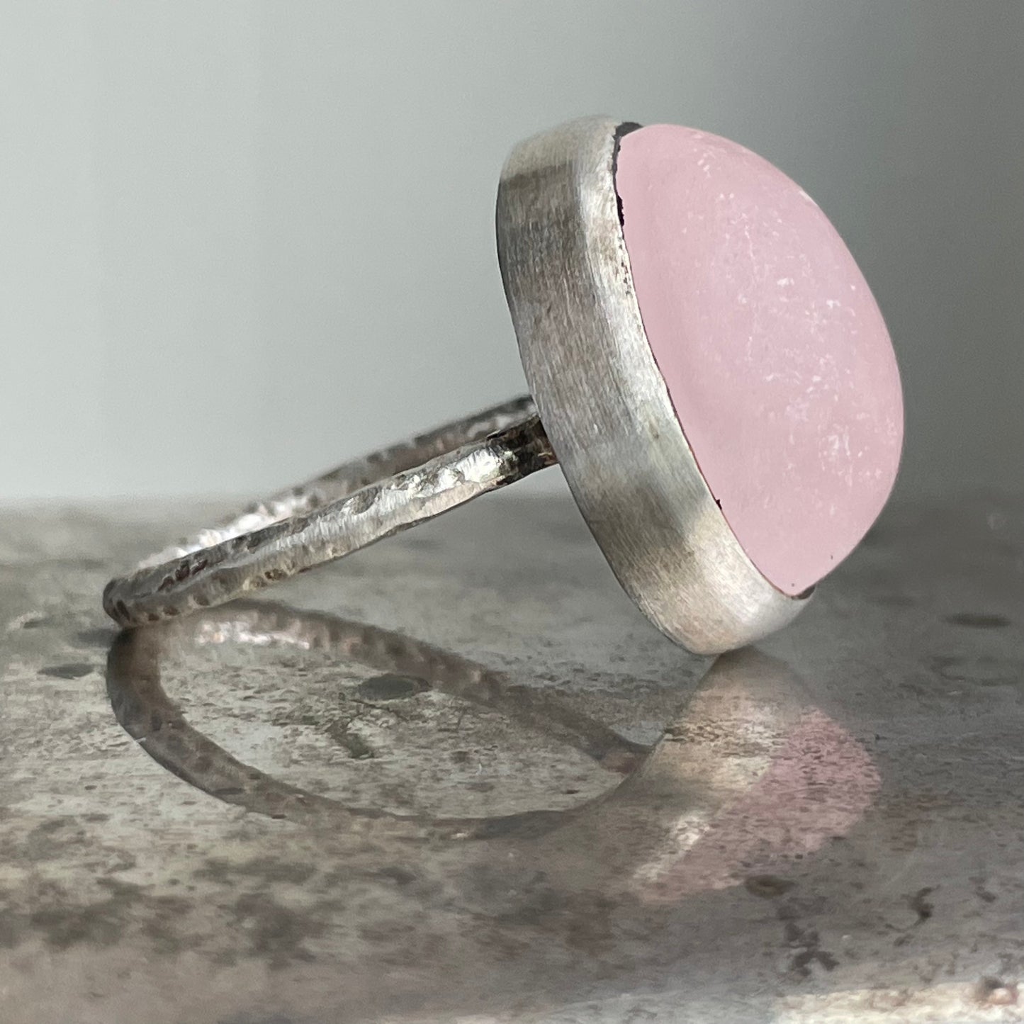 Rose Quartz Maxi Round Band