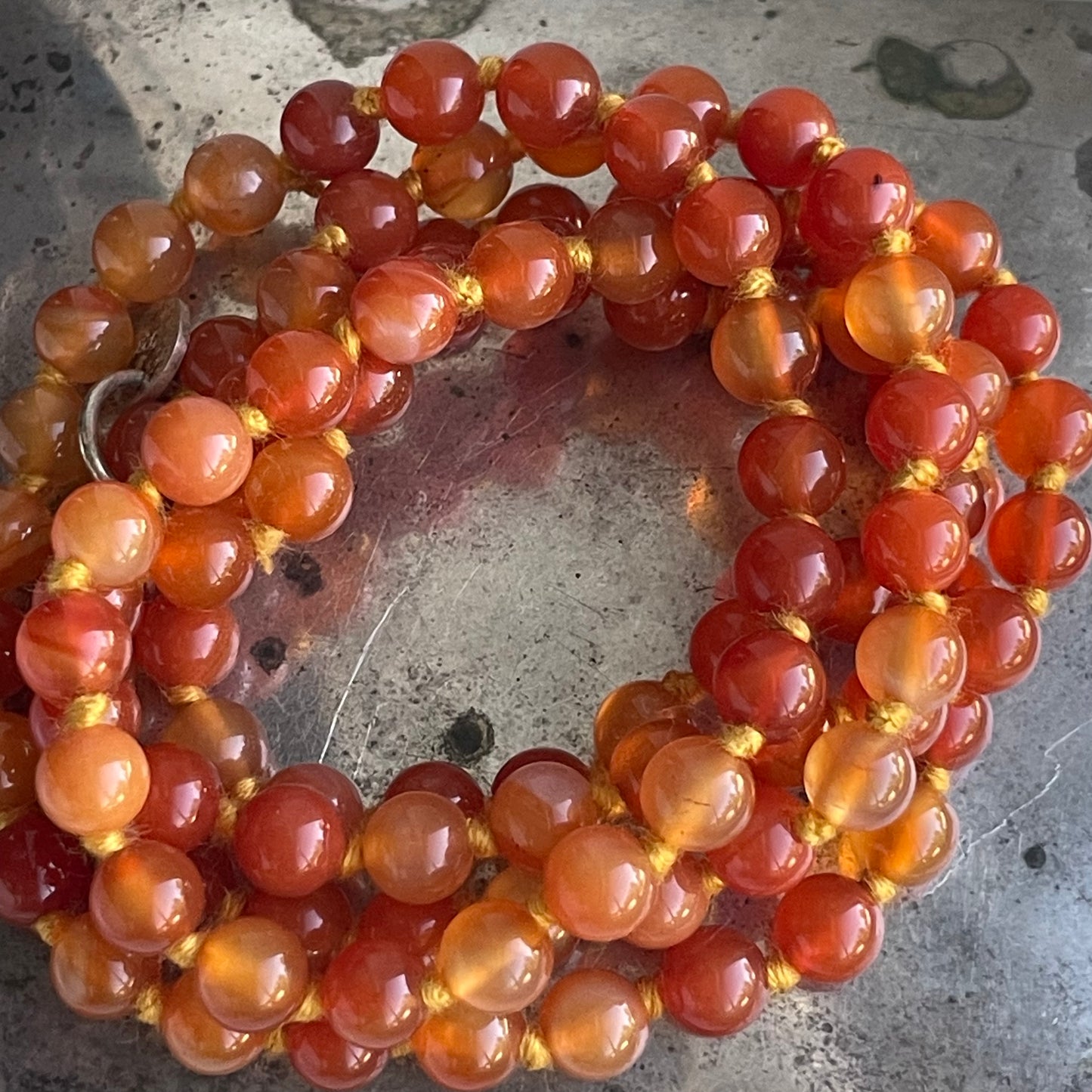 Carnelian Medium