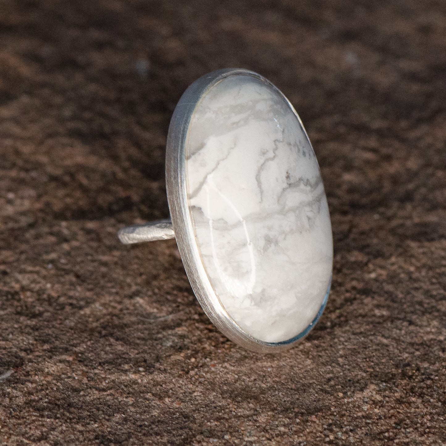 Howlite Oval XL