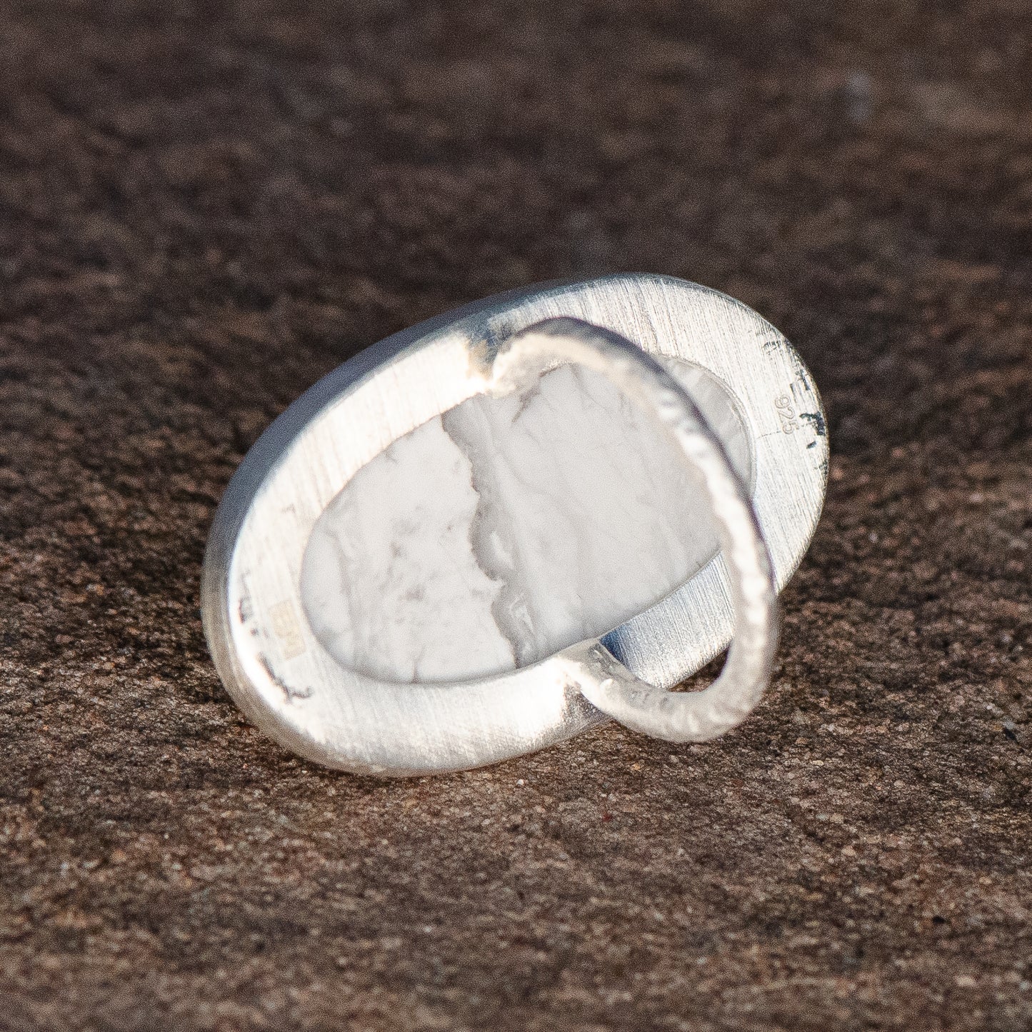 Howlite Oval XL