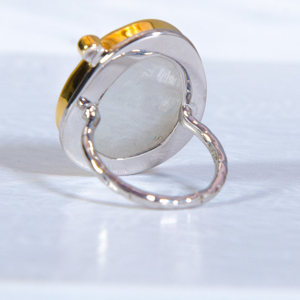 Rainbow Moonstone + White Topaz Classic