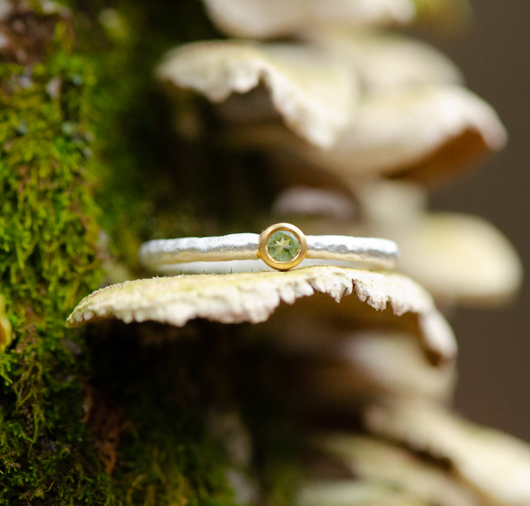 Peridot Stacker