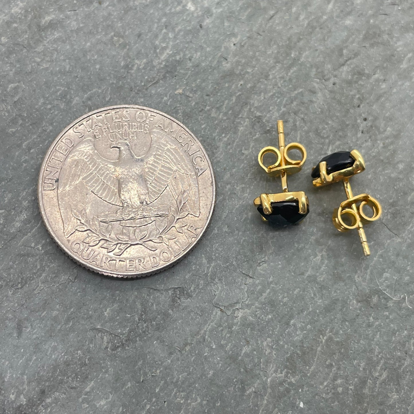 Black Onyx Studs Gold