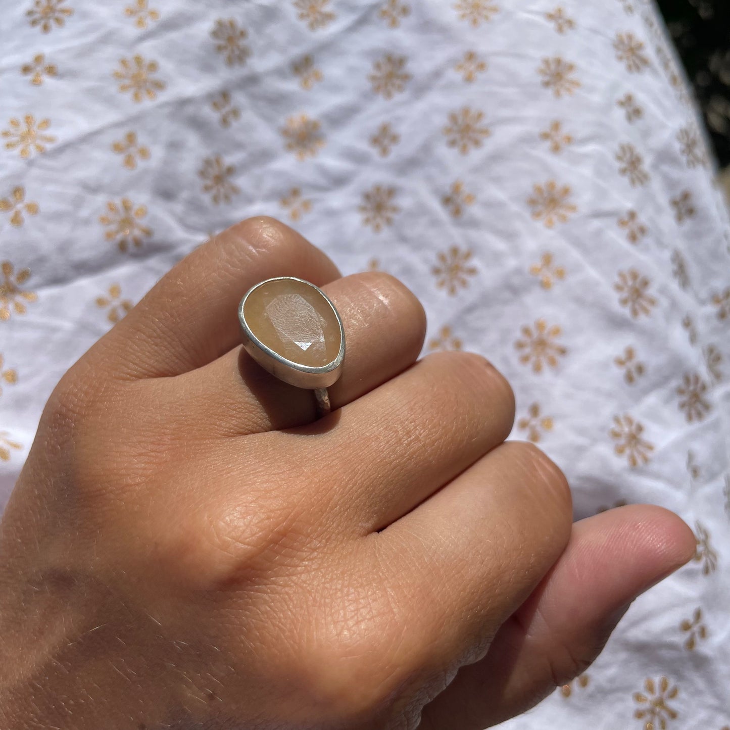 Yellow Sapphire Midi Slice