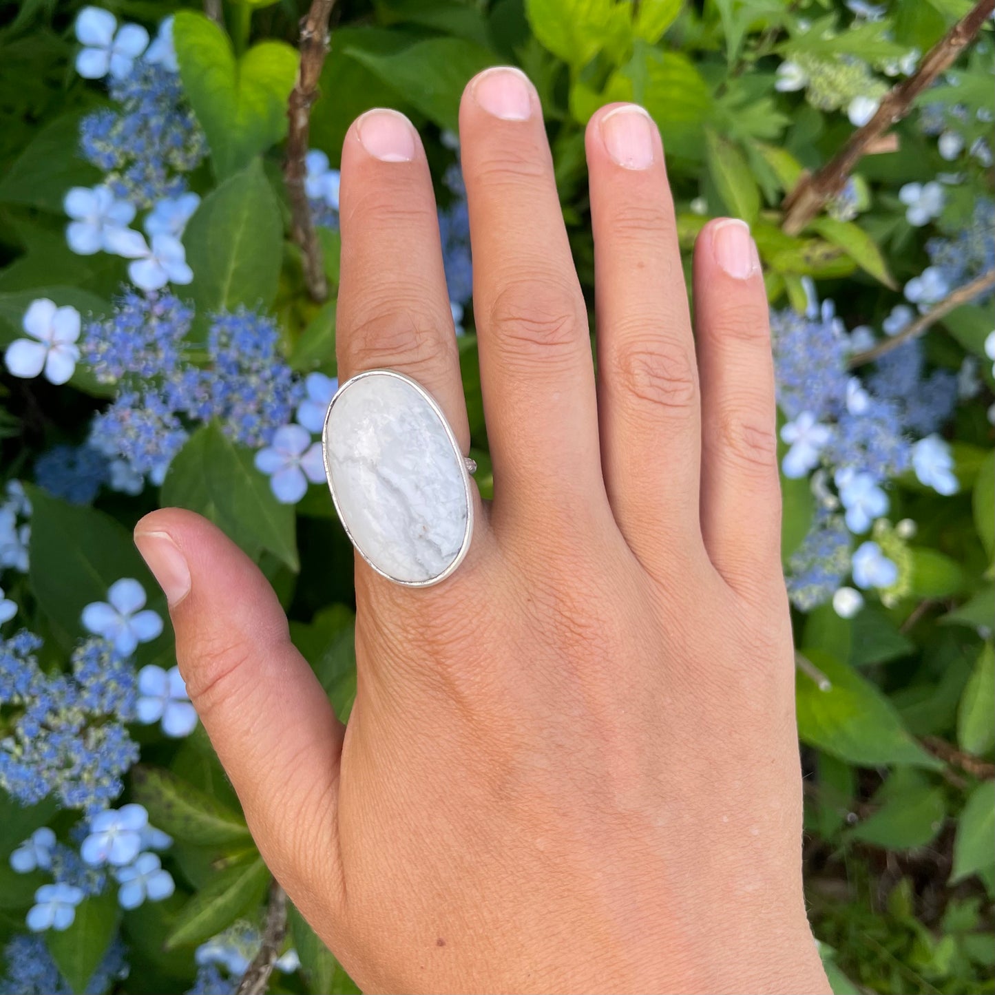 Howlite Oval XL