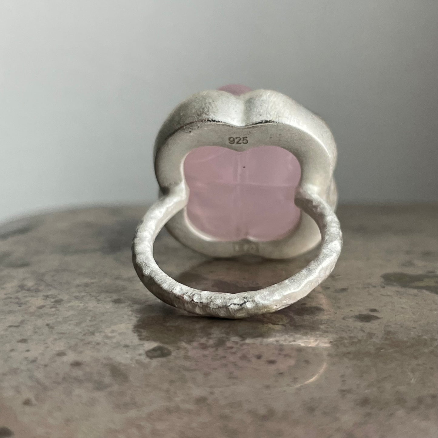 Rose Quartz Carved Classic