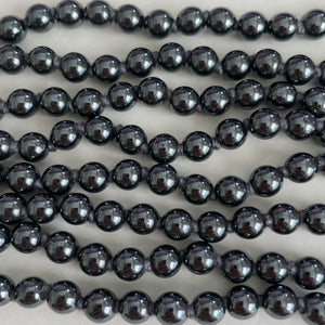 Hematite Medium + Basic Clasp