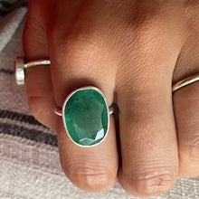 Load image into Gallery viewer, Emerald Maxi Slice