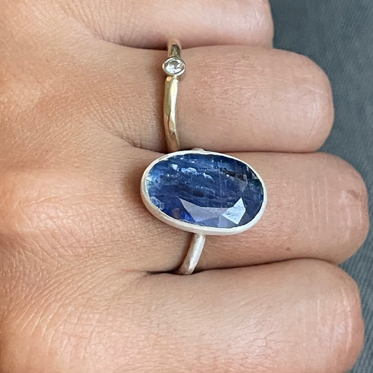 Kyanite Maxi Slice