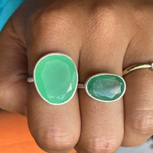 Load image into Gallery viewer, Chrysoprase Maxi Slice