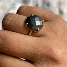 Load image into Gallery viewer, Hematite Midi Gold