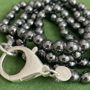 Hematite Medium + Basic Clasp