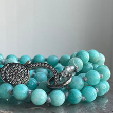Load image into Gallery viewer, Amazonite Medium + Clasp