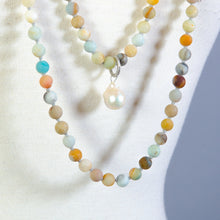 Load image into Gallery viewer, Pearl Pendant