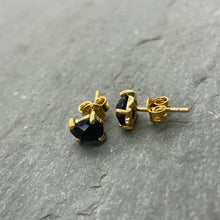 Load image into Gallery viewer, Black Onyx Studs Gold